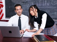 Азиатки, Большая жопа, Большой член, Минет, Брюнетки, Натуральные сиськи, Молоденькие, Сиськи