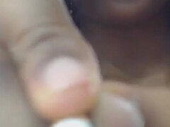 Amateur, Tetas grandes, Fumando, Solo