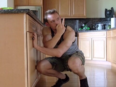 In den arsch, Braunhaarige, Paar, Riesig, Reiten, Flotter dreier, Titten, Ehefrau