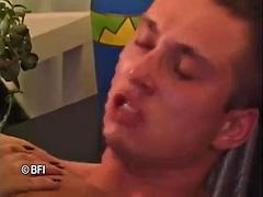 Tussi, Aufs gesicht abspritzen, Behaart, Absätze, Lingerie, Reif, Stiefmutter