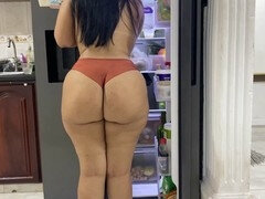 18 jahre, In den arsch, Aus dem arsch in den mund, Grosser arsch, Grosser schwanz, Reif, Milf, Spanisch