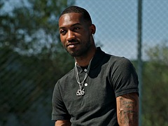 Smuk, Pik sutte, Brunette, Creme tærte, Komme på ansigtet, Hårdt, Imellem racer, Lingerie