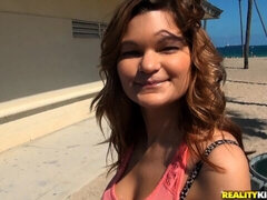 18, Veľký zadok, Veľké péro, Veľké kozy, Kuřba, Prirodzené prsia, Z pohľadu účastníka, Teenka