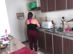 Cucina, Latina, Mamma che vorrei scoparmi, Solo