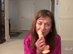 Voluptuous Cougar Isabella Heart-stopping Pov Clip