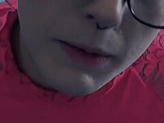 Rjavolaska, Očala, Gospodinja, Zrela, Prvoosebno snemanje seksa, Jahanje, Žena