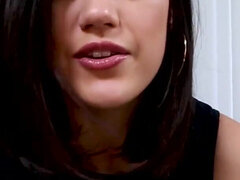 Brunette, Fetish, Fod fetish, Hæle, Lille kvinde