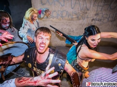 Anál, Kotě, Velké kozy, Brunetka, Prsatá, Hardcore, Hd, Realita