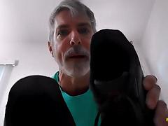 Gay bicha veado, Sapatos