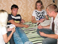 Κώλος, Μεγάλος πούτσος, Ξανθιά, Πίπα, Σε στάση σκύλου στα τέσσερα, Κοκκαλιάρης