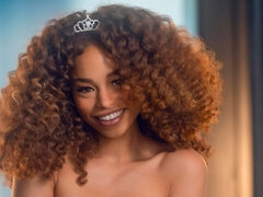 엉덩이, 큰 엉덩이, 에보니, 갈라지는, 수음, 구두, 혼자, 청소년