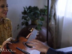 MOMxxx Guitar tutor gives housewife Jennifer Mendez hot fuck and big facial