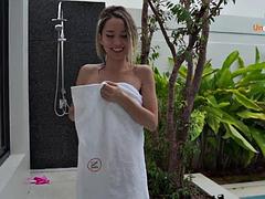 Fucked a stranger hard in her villa