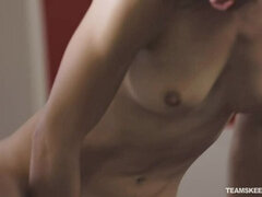 69, Spalnica, Rjavolaska, Kondom, Naravne joške, Muco, Tabu, Joške