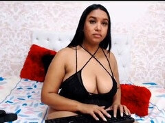 Gros cul, Fille latino