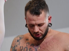 Analno, Velike joške, Dildo, Doggystyle, Obrazno, Pete, V uniformi, Mokra