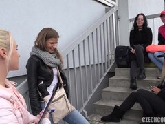 Amaterji, Blondinka, Fafanje, Fetiš, V javnosti, Najstnice, Trojček