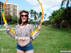 Culo grande, Verga grande, Tetas grandes, Mamada, Morena, Coche, Estilo perrito