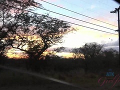 Ujjazás, Nagylány, Maszti, Csupasz, Nyilvános, Szoknya, Dohányzás, Nedves