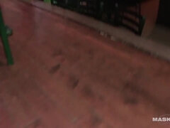 Thick Grizzly Tugging His Meaty Jizz-Shotgun - Maskurbate