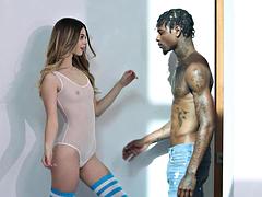 Sexy Latex-Clad Anna Claire Clouds Takes Deep Anal Pounding