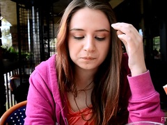 Tanec, Extrémní, Masturbace, Orgasmus, Na veřejnosti, Sólo, Stříkání, Upskirt