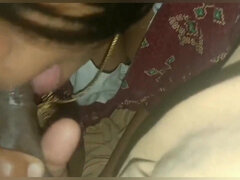 After Newly Married Malayali Couples, the Husband Also Teaches the Wife to Put Her Mouth in Her Mouth