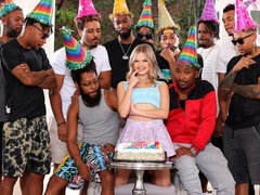 Zadok, Veľké péro, Kuřba, Výprask, Masturbácia, Prirodzené prsia, Vychudnutá, Teenka