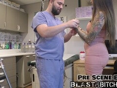 Amateur, Americano, Entre bastidores, Mamada, Amarrada, Médico, Orgasmo, Juguetes