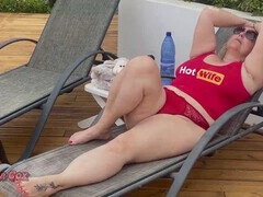ぽっちゃり, 指いじり, 自家製, 巨大なディルド, 淫乱熟女, アウトドア, 一人, おもちゃ
