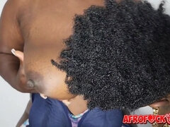 Africain, Amateur, Noire, Couple, Massage, Seins naturels, Seins flasques