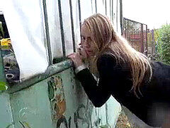 Cumizás, Ondó fröcskölés, Szabadban, Nyilvános, Valóság, Orosz