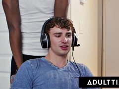 Adult Time - Gamer Ryan Jacobs & Roommate Jade Desire Turn a Shoulder Massage Into a Jerk Off Session
