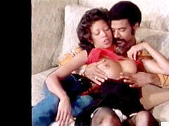 Negro, Mamada, Corridas, Paja con tetas, Clasico