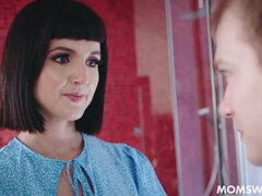 Jane Dove & Casca Akashova: Unleashing Their Glow