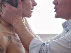 18, Par, Doggystyle, Hårig, Liten och nätt, Mager, Tatuering, Tonåring