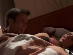 Amatør, Stor rumpe, Store pupper, Brunette, Barmfager, Par, Ektemann, Kone