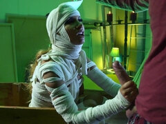 Gros seins, Blonde, Fille latino, Mère que j'aimerais baiser, Épouse