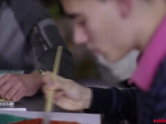 Duże cycki, Obciąganie, Brunetka, Cycata, Hardcore, Mama, Naturalne cycki, Cycki