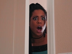 Kisbaba, Monumentális dákó, Tekintélyes didik, Cumizás, Ondó fröcskölés, Kőkemény, Hd, Természetes mellek