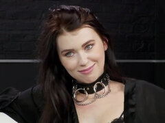 Anal, Babe, Pik sutte, Brunette, Imellem racer