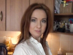 Amatőr, Hatalmas hátsó, Tekintélyes didik, Ujjazás, Maszti, Érett feleség, Vöröshajú, Egyedül