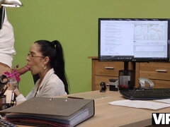 Entrevista, Boquete, Morena, Casal, Transar de quatro, Hd, Dinheiro, Adolescente