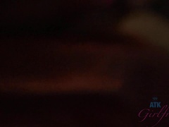 Ébano, Penetracion con dedos, Despelote, Novia, Orgasmo, Al aire libre, Coño, Fumando