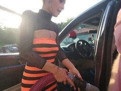 Velký zadek, Exhibicionisti, Na veřejnosti, Pička