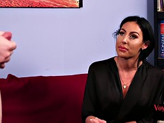 Leie, Grosser schwanz, Grosse titten, Cfnm, Süss, Lingerie, Milf, Unter dem rock