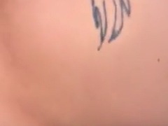 Grosse bite, Première fois, Homosexuelle, Allemand, Branlette thaïlandaise, Masturbation, Solo, Tatouage