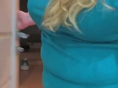 Wohlbeleibte schöne frauen, Behaart, Selbstgemacht, Reif, Pissen, Solo