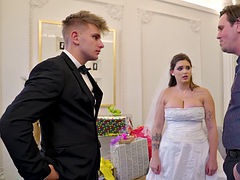 Velké kozy, Nevěsta, Brunetka, Macaté, Evropské, Spodní prádlo, Tetování