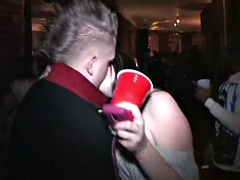 Μωρό, Μεγάλος πούτσος, Μεγάλα βυζιά, Σκληρό, Πάρτυ, Κοκκινομάλα, Ρουφώντας, Βυζιά